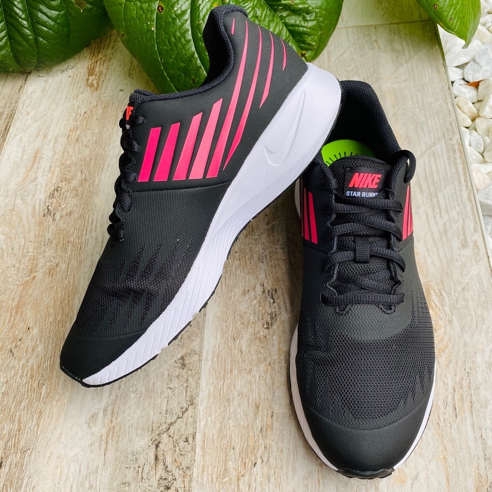 🖤💗Nike comfy running day 💗🖤New in a box - Picture 8 of 10